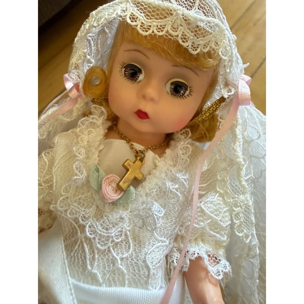 Vintage Madame Alexander first‎ communion doll 7
